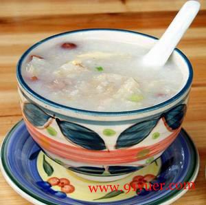粥：宝宝第一固体食物 专家解析宝宝什么时候喝粥